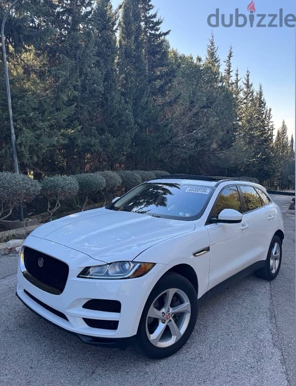 Jaguar F-Pace 2017 0