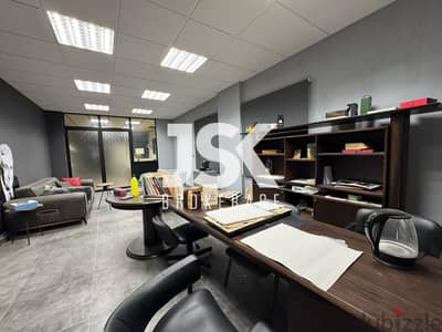 L17186 - Office For Rent In Mansourieh