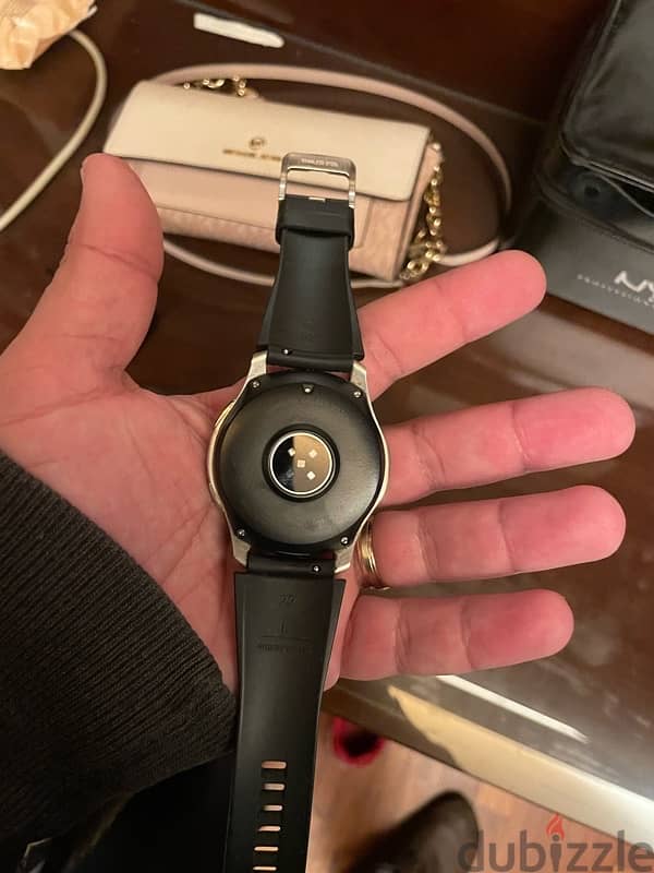 Samsung Galaxy watch S3 1