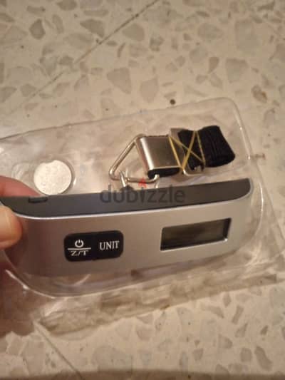 electronic luggage scale