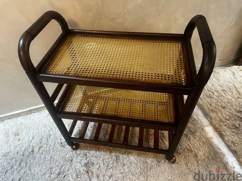 vintage rattan trolley in excellent condition. 125$ 0