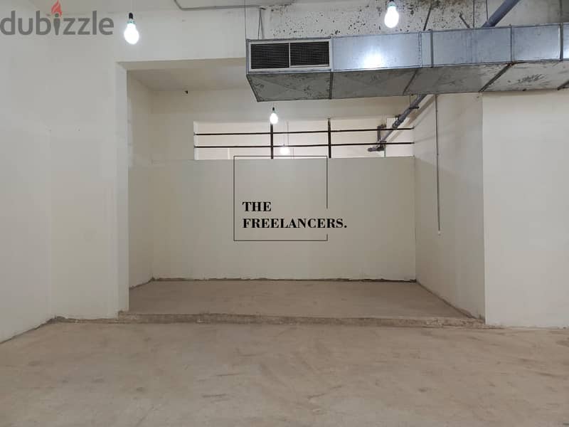 Warehouse & Shop for rent in Dekweneh مستودع ومحل للإيجار TIR3092 0