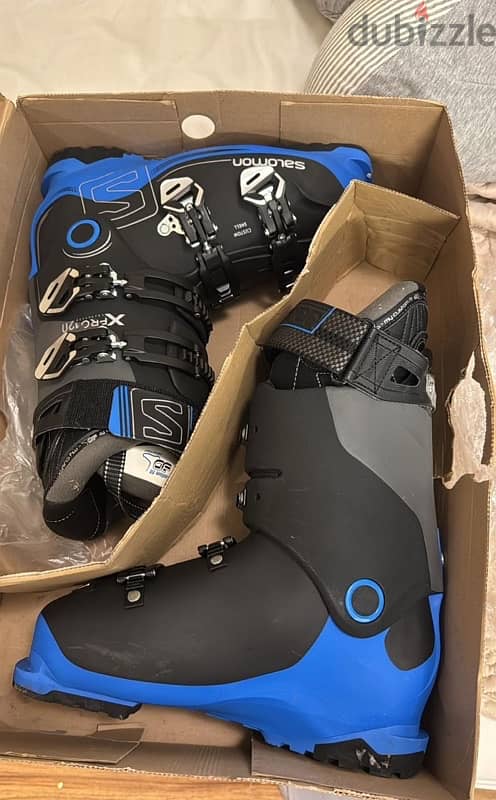 ski boots salomon 44 0