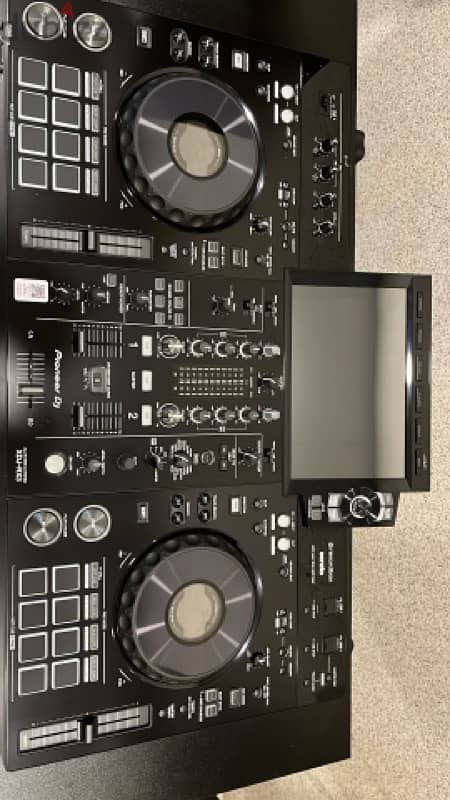 Pioneer XDJ RX3 + Bag 1