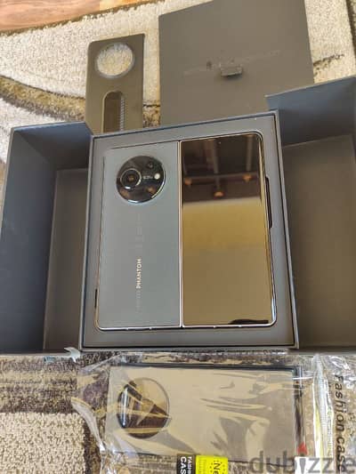 Tecno Phantom V Fold ( 512 Gb / 12 Ram ) Like New