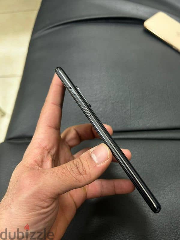 OnePlus 7 ( 128 Gb / 8 Ram ) as new jeye mn bara 3