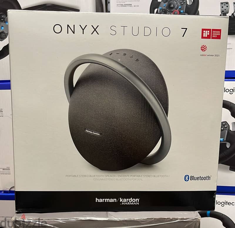 Onyx studio 7 black Exclusive & new offer 0