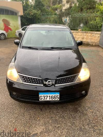 Nissan Tiida 2008