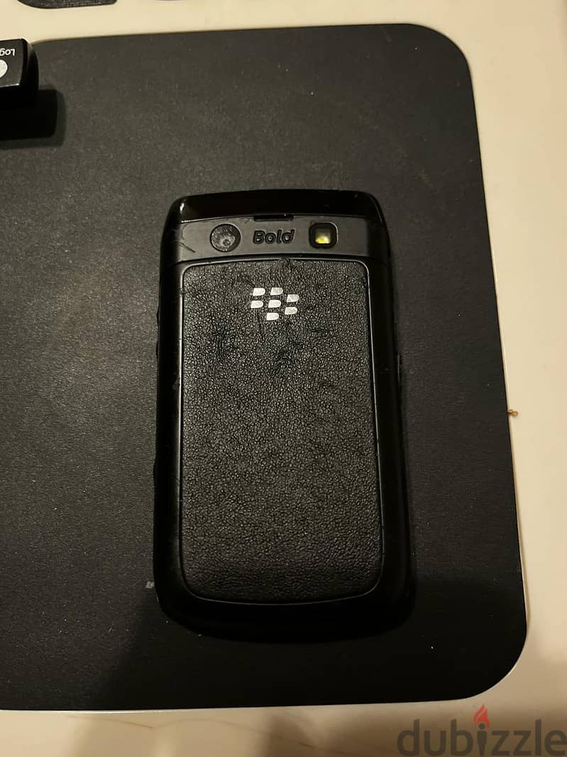 RARE Blackberry Bold 9780 - FULLY FUNCTIONAL 1