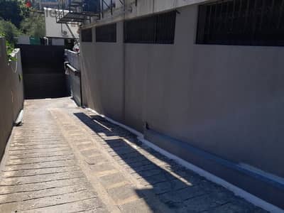 840 Sqm | Depot for rent in Hazmieh