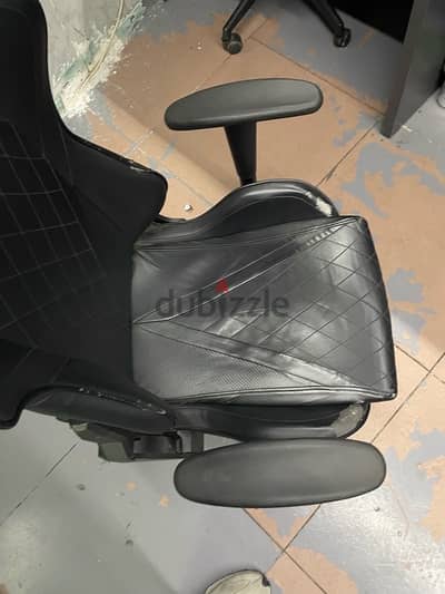 50$/ Gaming Chairs for sell, 10+ chairs \ 50$