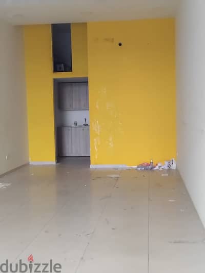 Shop for rent in Adma محل للإيجار في أدما