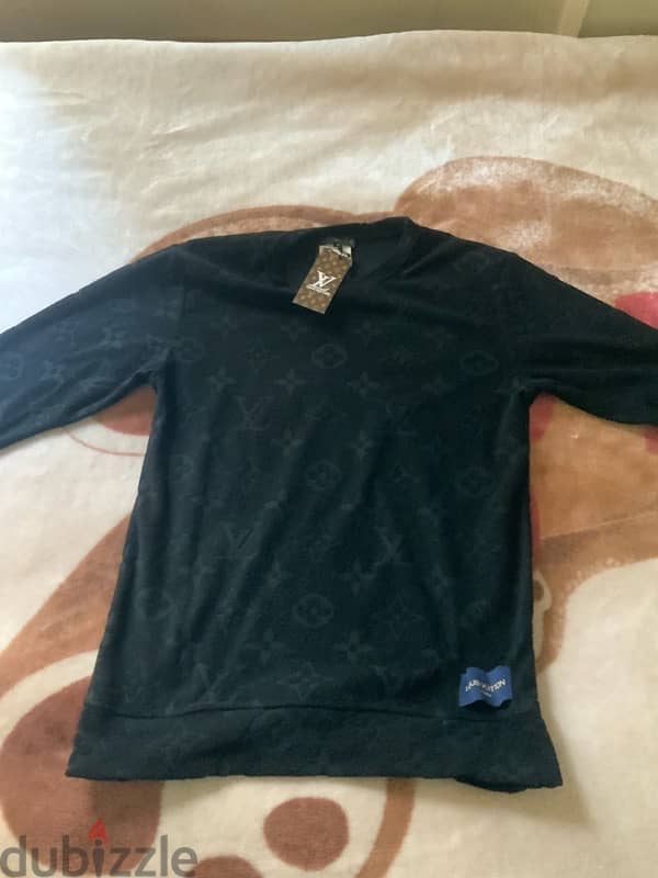 Louis vuitton  size medium سعر تصفية 3