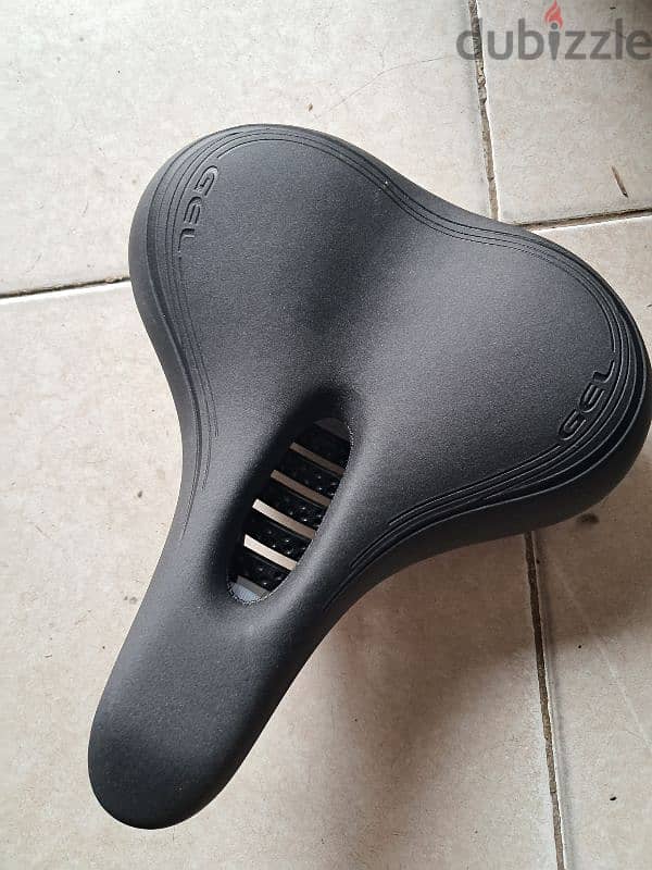 crivit bike gel seat 15$ new 0