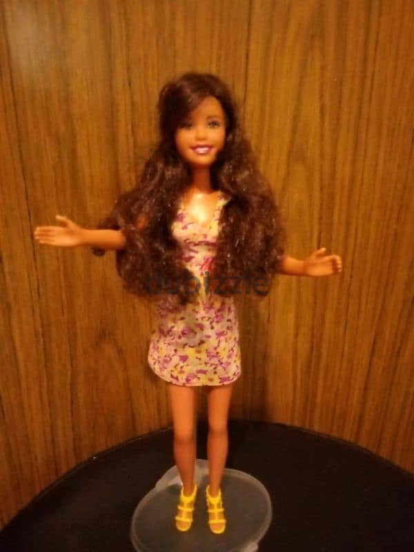 GABRIELLA HIGH SCHOOL Disney as new doll bend legs=21$ 0