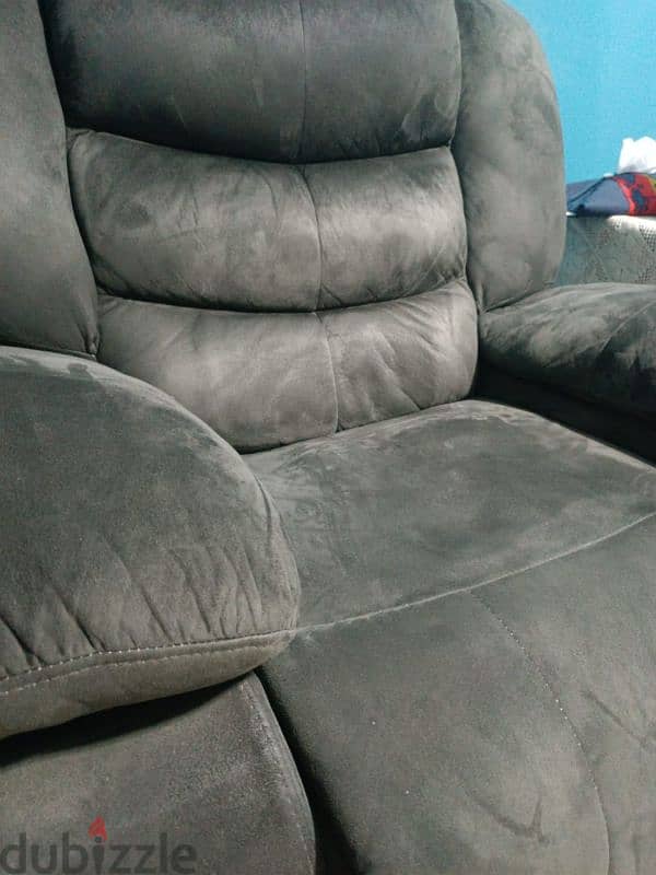 Lazy boy recliner sofa 2