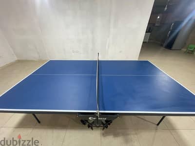 Clean ping pong table