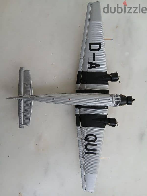 diecast airplane 0