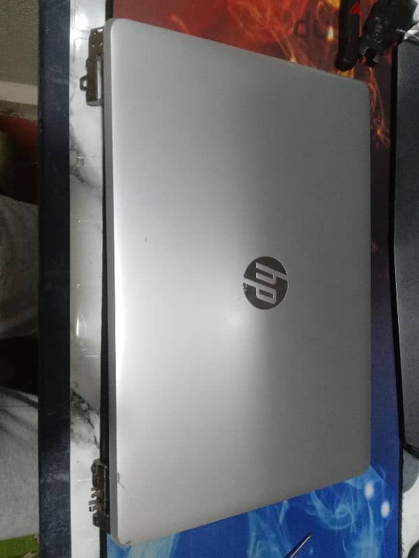 hp laptop 15.6 screen backplate 1