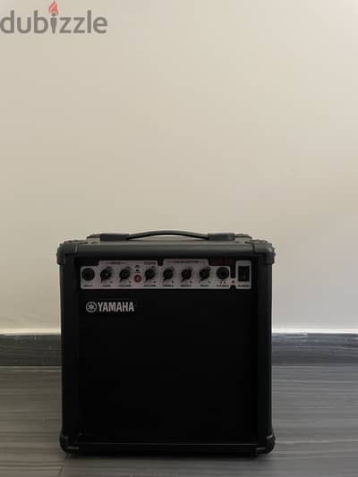 Yamaha GA15 guitar amplifier