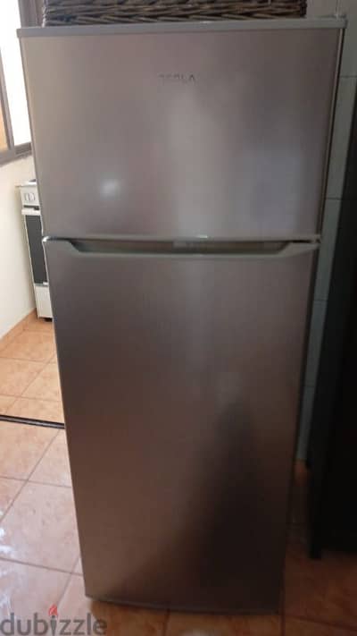 TESLA refrigerator model RD2101HS