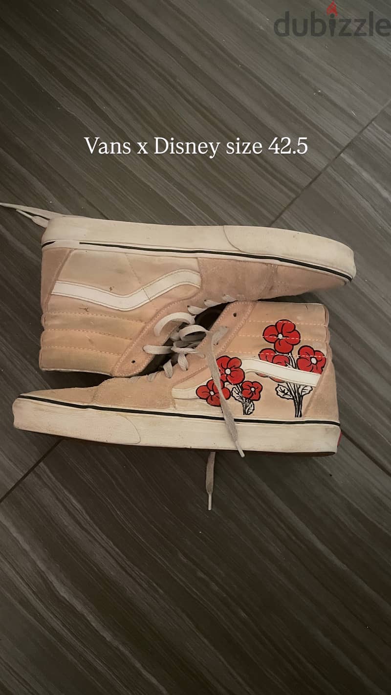 Vans x Disney high tops size 42.5 0