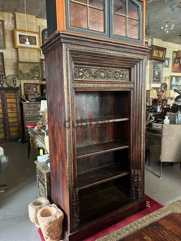 solid wood teak old antique cupboard 3