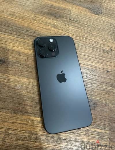 iPhone 16 pro 512gb like new