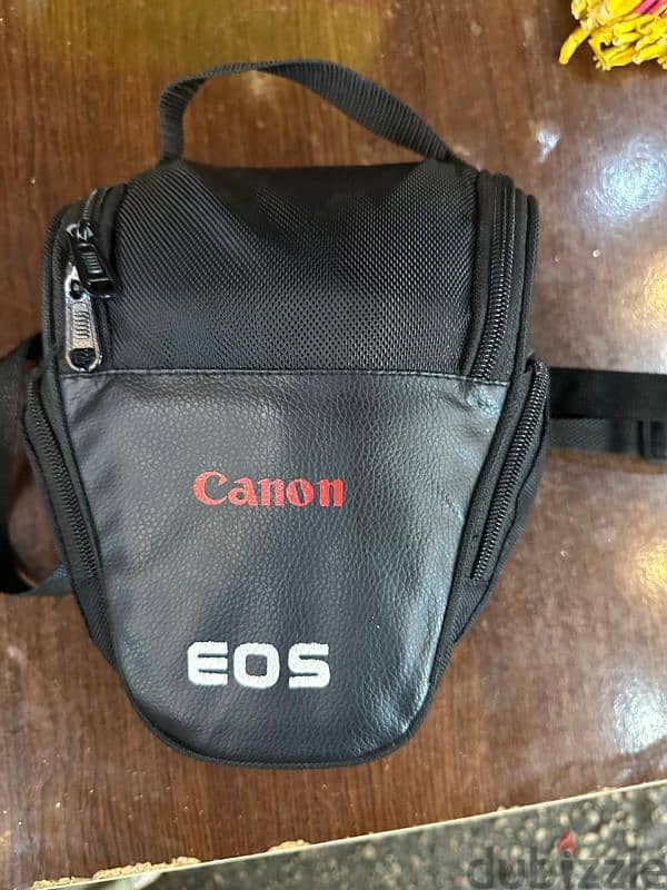 canon 600D used like new 1