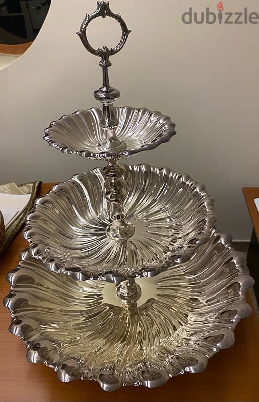 silver platter 0