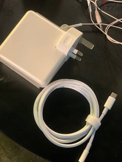 oneplus supervooc ultra fast charger 100W