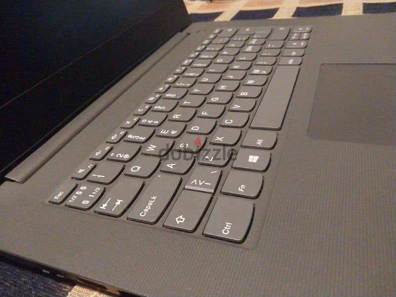 lenovo ideapad /core i5 gen7/512ssd/8gb ram 6