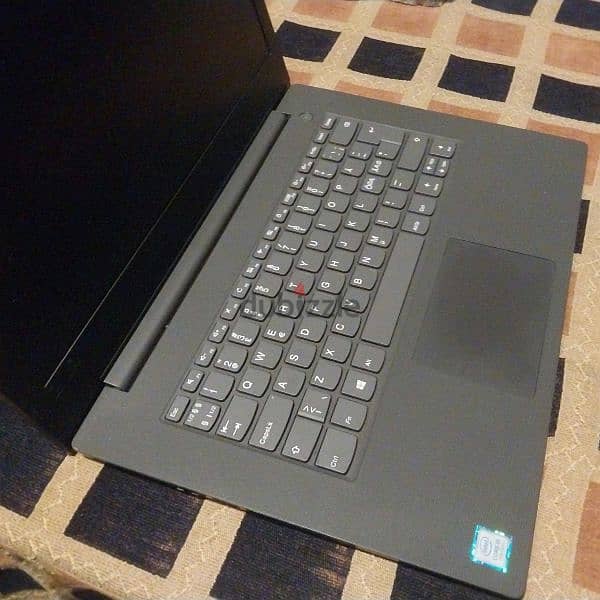 lenovo ideapad /core i5 gen7/512ssd/8gb ram 7