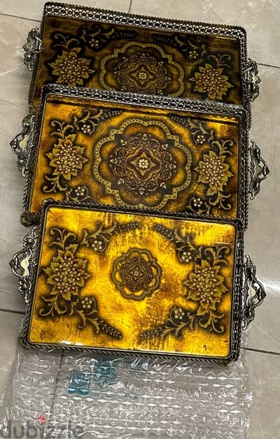 (٣ قطع) طقم صواني  tray set (3pieces)