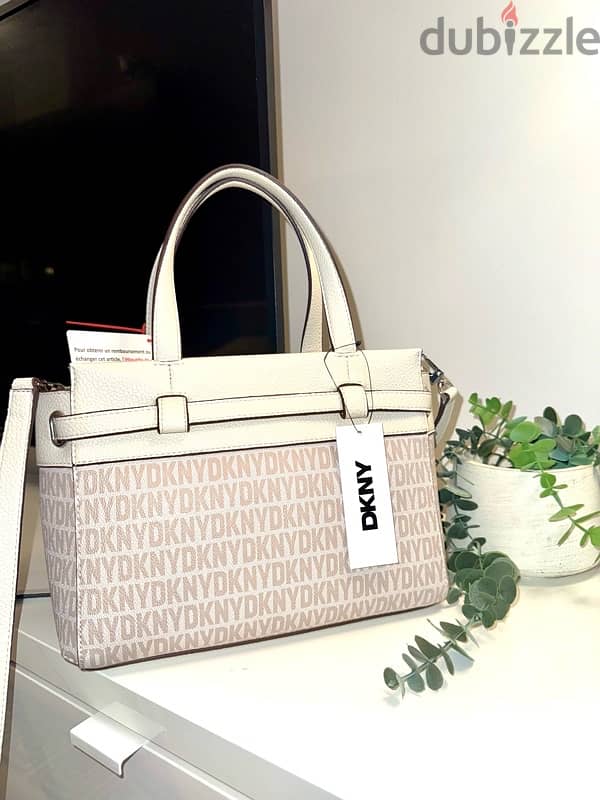 DKNY BAG - New 2