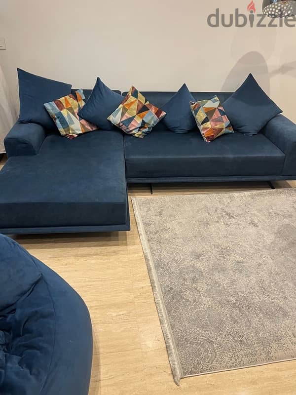 L shape sofa with 3 bean bags 0