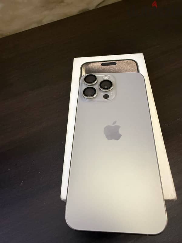 iphone 15 pro max titanium 2