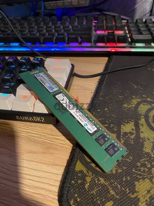 16GB Ram Stick DDR4 1