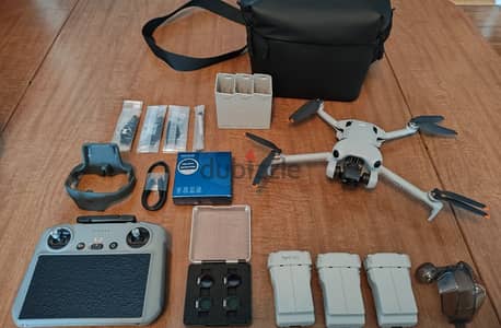 DJI Mini 4 Pro Drone Fly More Combo