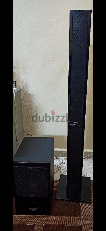 Sony surround system home theatre 5.1 1000 watts  serial num-HBD-DZ810 6