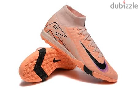 Football shoes original highest quality in market 40% discount