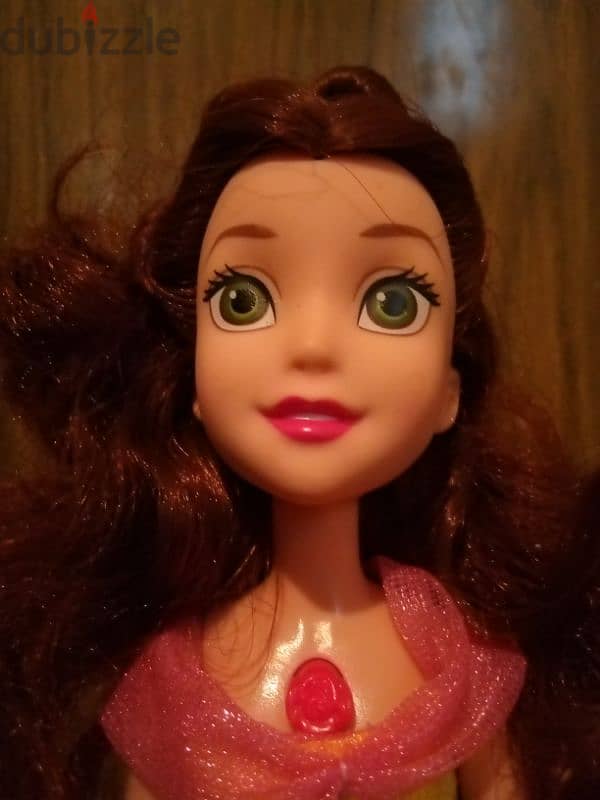 SHIMMERING SONG BELLE BEAUTY &The Beast Hasbro Musical doll=18$ 1