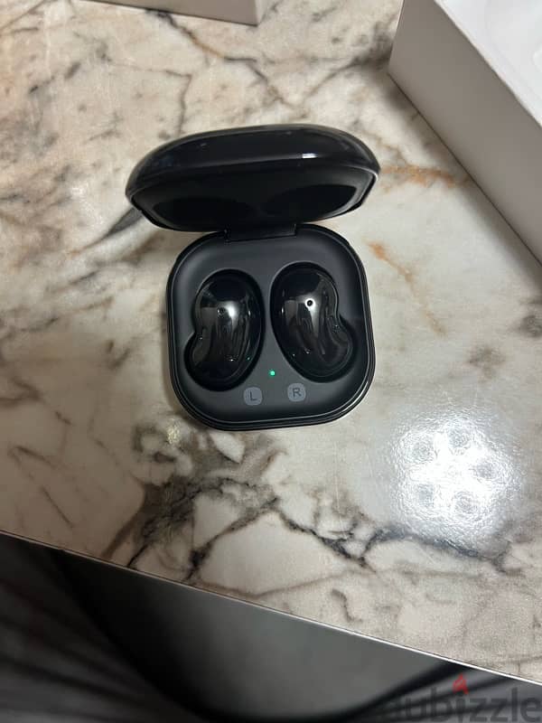 Samsung Buds Live 3