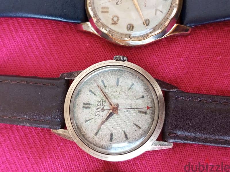 7 Manual vintage watches 4