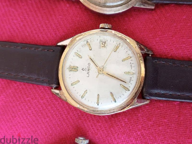 7 Manual vintage watches 5