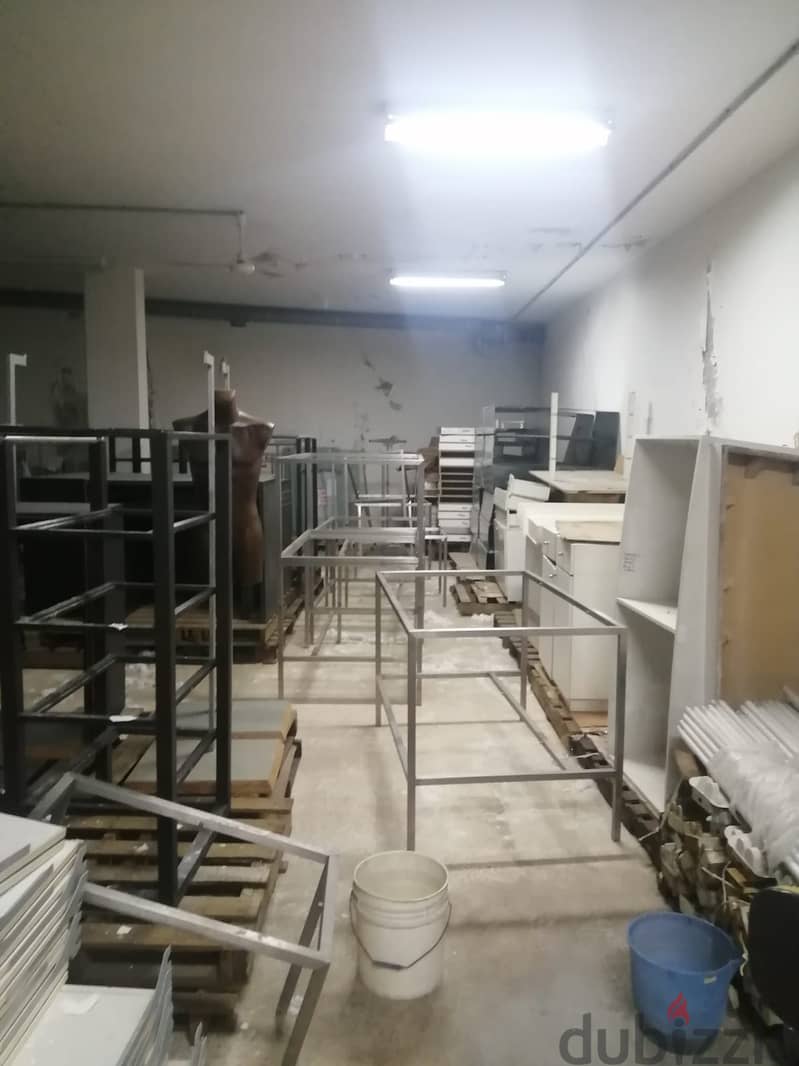 Warehouse 350m² for Rent in Anteliasمستودع 350م² للإيجار في أنطلياس 0