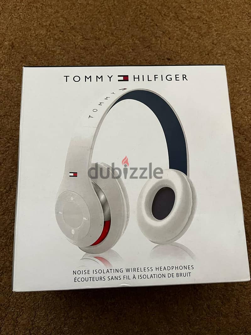 COLLECTIBLE & RARE TOMMY HILFIGER NOISE-ISOLATING WIRELESS HEADPHONES 0