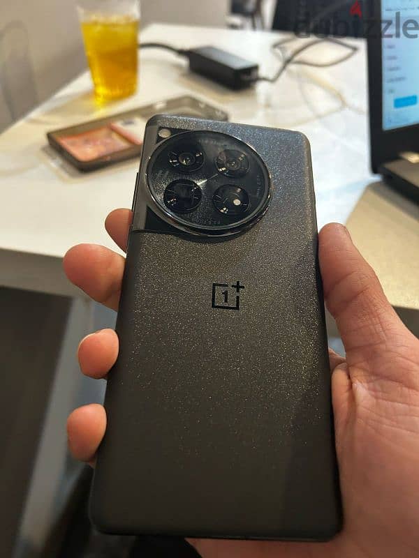 OnePlus 12 512GB / 16GB 3