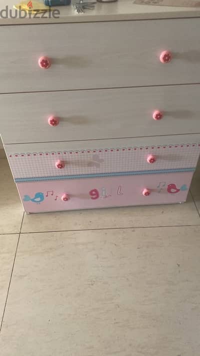 baby girl bedroom