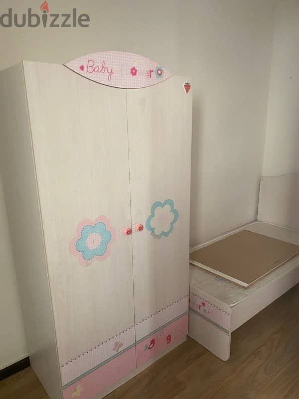 baby girl bedroom 1